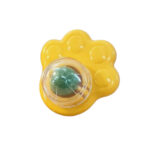 TaraPet Catnip Ball Cat Paw Shape Snack Ball Rotating Cat Edible Ball Fixed Nutrition Candy Ball Edible Snack Toy for Cats Dental Care (Yellow)